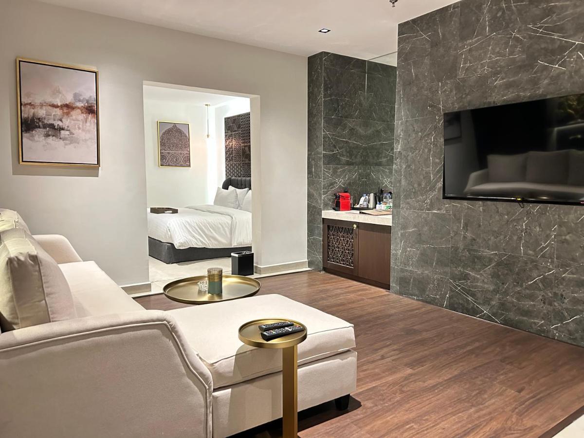 Hotel Tajreed 5*